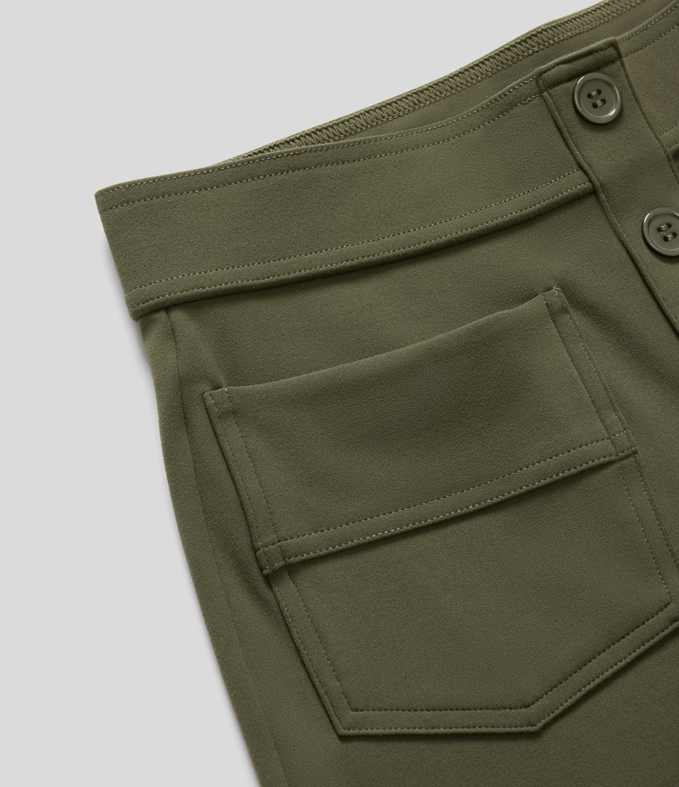 ICONIC™ - Il pantalone a vita alta amato in tutto il mondo